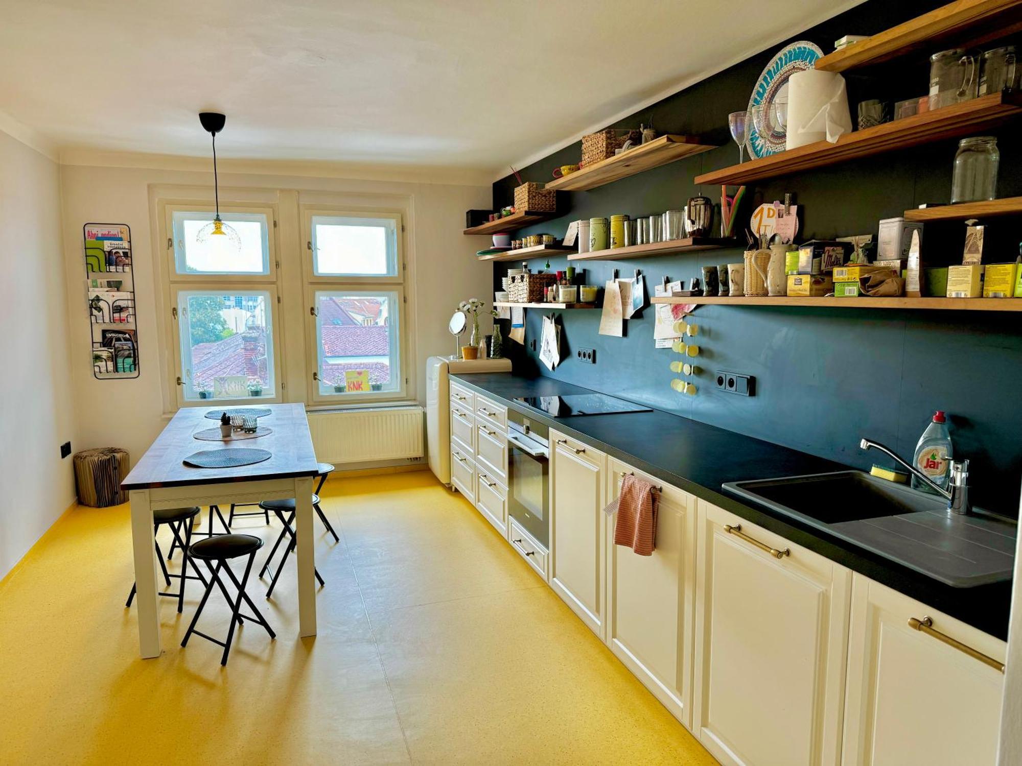 דירות Hradec Králové Knk Vibrant Central Spacious Hideaway מראה חיצוני תמונה